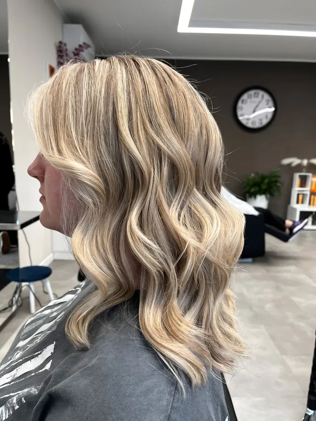 Colore e schiariture capelli Torri di Quartesolo Vicenza